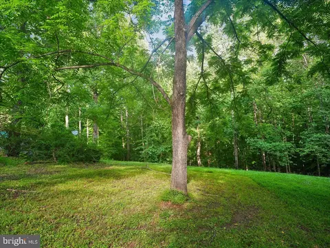Exterior - 9935 Highland Dr, Marshall, VA 20115 photo 16 of 22