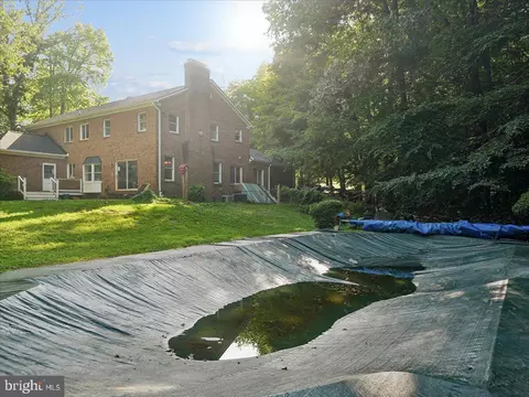 Exterior - 9935 Highland Dr, Marshall, VA 20115 photo 11 of 22