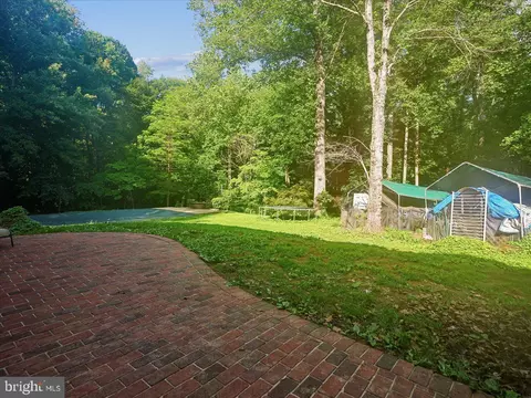 Exterior - 9935 Highland Dr, Marshall, VA 20115 photo 8 of 22