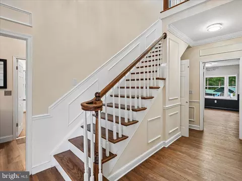 Entry Way - 9935 Highland Dr, Marshall, VA 20115 photo 1 of 8