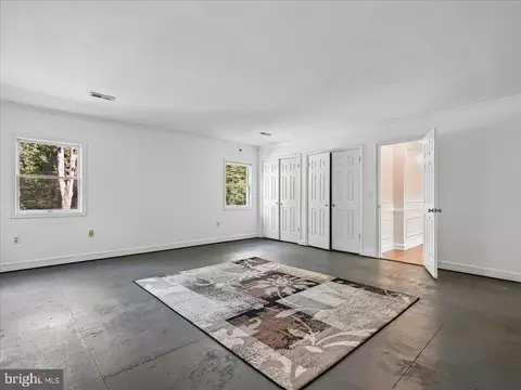 Bedroom - 9935 Highland Dr, Marshall, VA 20115 photo 1 of 12