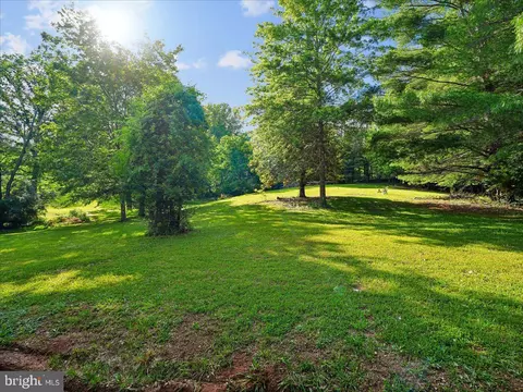 Exterior - 9935 Highland Dr, Marshall, VA 20115 photo 19 of 22