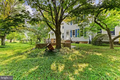 Exterior - 8474 Emerald Ln, Marshall, VA 20115 photo 7 of 7