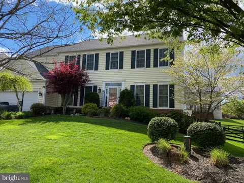 7584 Sweetgum Ct, Warrenton, VA 20187