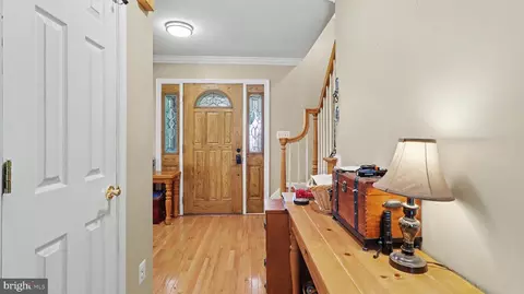 Entry Way - 2113 Courthouse Rd, Catlett, VA 20119 photo 6 of 14