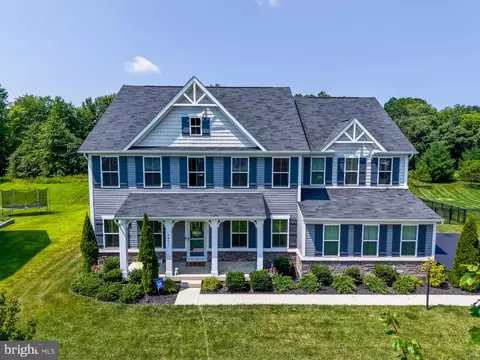 7471 Lake Willow Ct, Warrenton, VA 20187