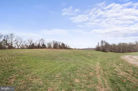 Other - 7389 Leeds Manor Rd, Marshall, VA 20115 photo 2 of 20
