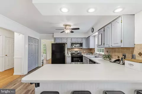 Kitchen - 7823 Overbrook Dr, Catlett, VA 20119 photo 3 of 3