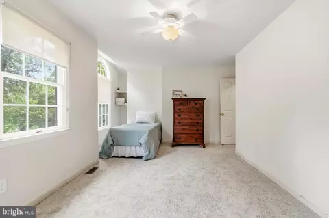 Bedroom - 7823 Overbrook Dr, Catlett, VA 20119 photo 9 of 10