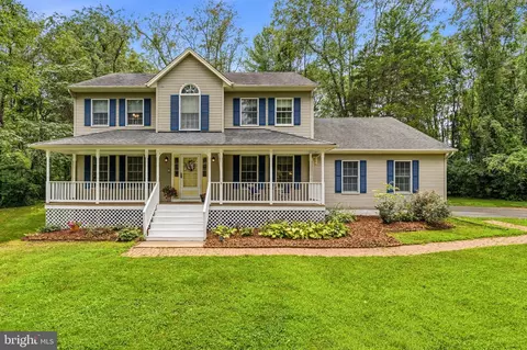 Exterior - 7823 Overbrook Dr, Catlett, VA 20119 photo 9 of 11