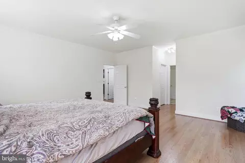 Bedroom - 6178 John Barton Payne Rd, Marshall, VA 20115 photo 3 of 14