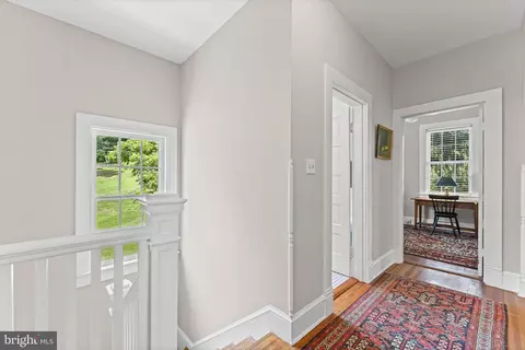 Entry Way - 12004 Raven Ln, Markham, VA 22643 photo 17 of 20