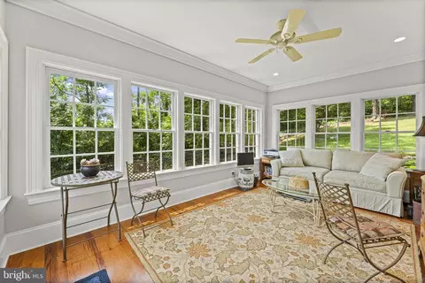 Exterior - 12004 Raven Ln, Markham, VA 22643 photo 11 of 16
