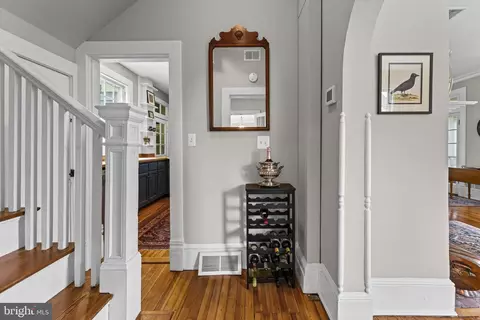 Entry Way - 12004 Raven Ln, Markham, VA 22643 photo 3 of 20