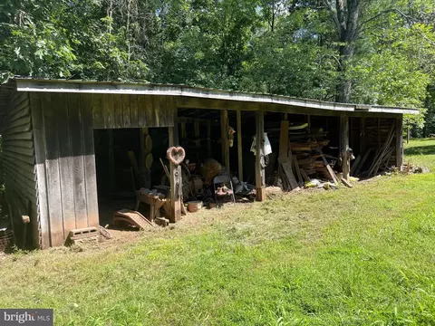 Exterior - 11351 Yeats Dr, Catlett, VA 20119 photo 15 of 20