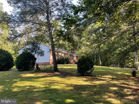 Exterior - 11351 Yeats Dr, Catlett, VA 20119 photo 19 of 20