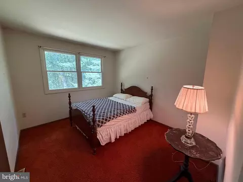 Bedroom - 11351 Yeats Dr, Catlett, VA 20119 photo 2 of 3