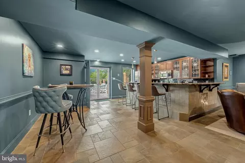 Entry Way - 5352 Dixons Mill Rd, Marshall, VA 20115 photo 6 of 7