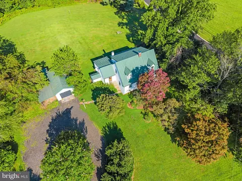 View/Area - 4400 Scotts Rd, Marshall, VA 20115 photo 5 of 5
