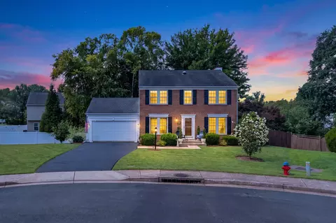 6517 Beechnut Cir, Warrenton, VA 20187