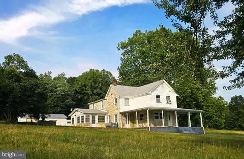 6416 Airlie Rd, Warrenton, VA 20187