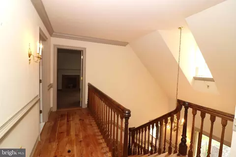 Entry Way - 8000 Springhope Dr, Catlett, VA 20119 photo 9 of 9