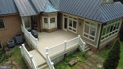 Exterior - 8000 Springhope Dr, Catlett, VA 20119 photo 8 of 14
