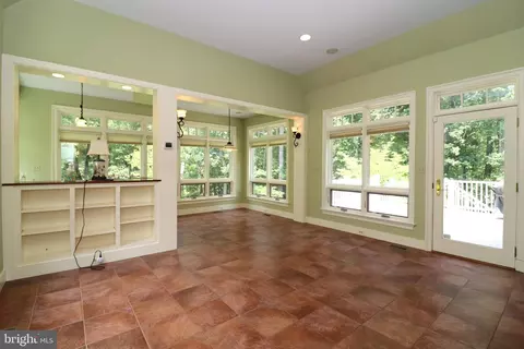 Living - 8000 Springhope Dr, Catlett, VA 20119 photo 2 of 5