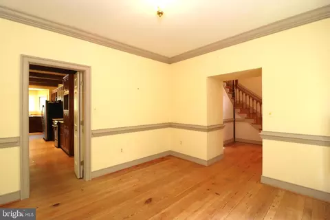 Entry Way - 8000 Springhope Dr, Catlett, VA 20119 photo 5 of 9