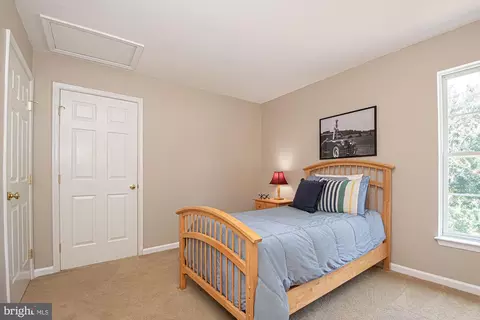 Bedroom - 364 Singleton Cir, Warrenton, VA 20186 photo 4 of 13