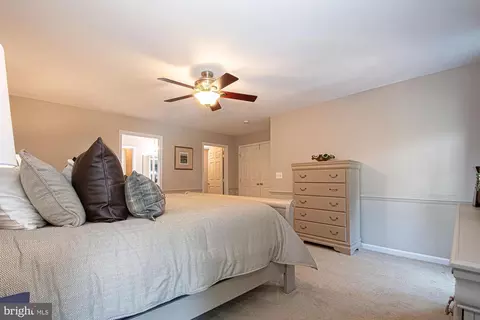 Bedroom - 364 Singleton Cir, Warrenton, VA 20186 photo 3 of 13