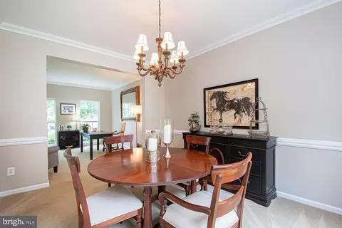 Dining - 364 Singleton Cir, Warrenton, VA 20186 photo 3 of 9