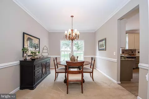 Dining - 364 Singleton Cir, Warrenton, VA 20186 photo 1 of 9
