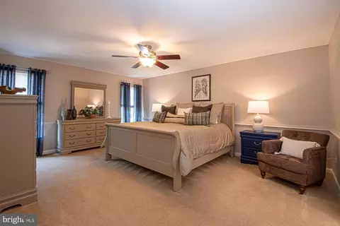Bedroom - 364 Singleton Cir, Warrenton, VA 20186 photo 1 of 13