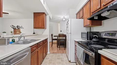 11238 Torrie Way #J, Bealeton, VA 22712