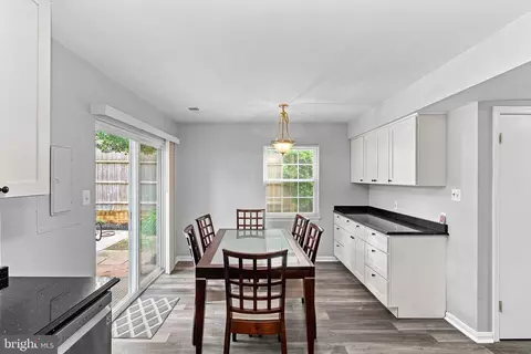 Dining - 8566 Pellam Ct, Marshall, VA 20115 photo 1 of 2