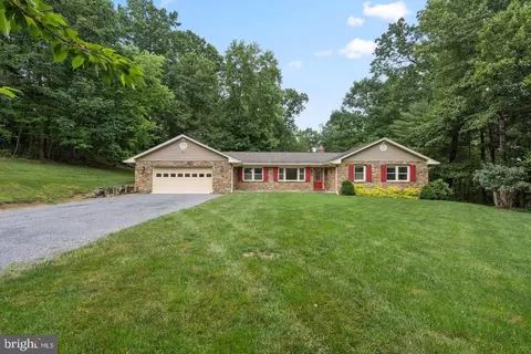 Exterior - 9808 Timber Hts, Marshall, VA 20115 photo 28 of 30