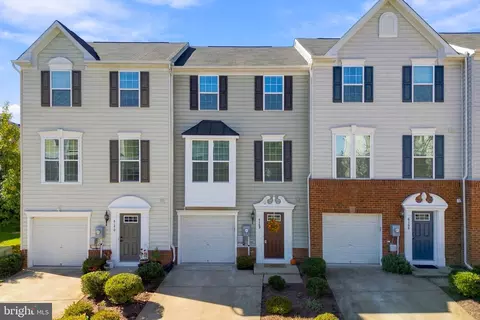 6168 Willow Pl, Bealeton, VA 22712