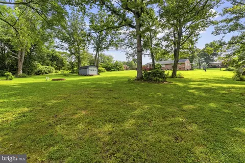 Exterior - 8216 Greenwich Rd, Catlett, VA 20119 photo 7 of 8