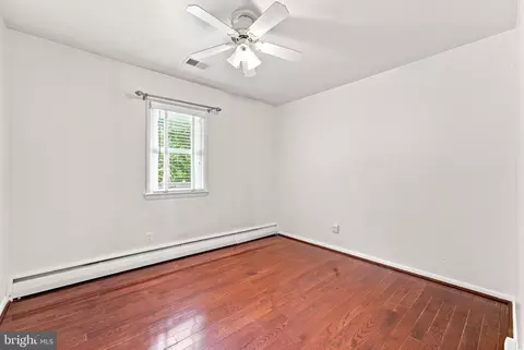 Bedroom - 8216 Greenwich Rd, Catlett, VA 20119 photo 2 of 2
