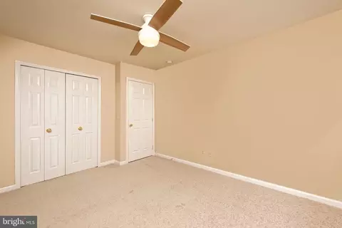 Bedroom - 5901 Moore Rd, Marshall, VA 20115 photo 2 of 4