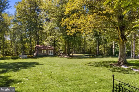 Exterior - 6157 Wilson Rd, Marshall, VA 20115 photo 6 of 7