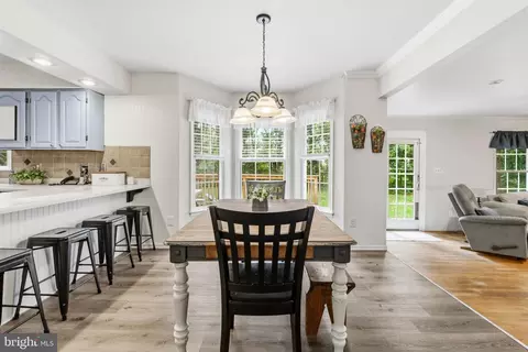 Entry Way - 7823 Overbrook Dr, Catlett, VA 20119 photo 2 of 3