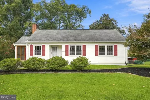 162 Blue Ridge St, Warrenton, VA 20186