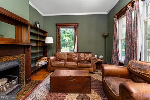 Living - 5378 Beverleys Mill Rd, Broad Run, VA 20137 photo 1 of 3