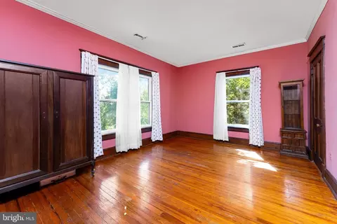 Bedroom - 5378 Beverleys Mill Rd, Broad Run, VA 20137 photo 2 of 2