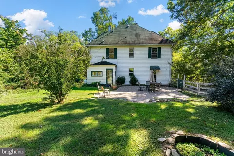 Exterior - 5378 Beverleys Mill Rd, Broad Run, VA 20137 photo 6 of 8