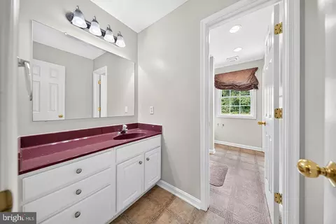 Bath - 11530 John Marshall Hwy, Markham, VA 22643 photo 8 of 9
