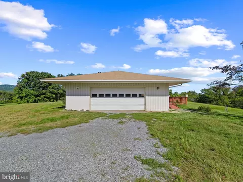 Other - 4567 Lakeside Ct, Marshall, VA 20115 photo 3 of 17