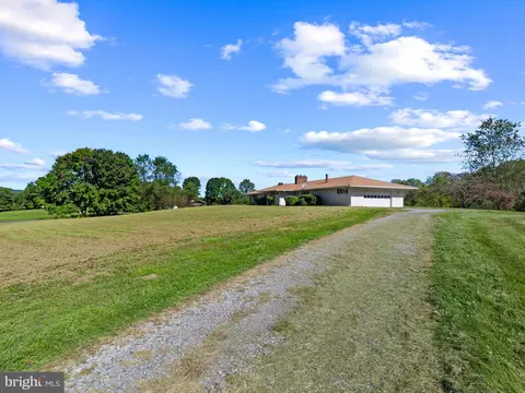 Other - 4567 Lakeside Ct, Marshall, VA 20115 photo 2 of 17